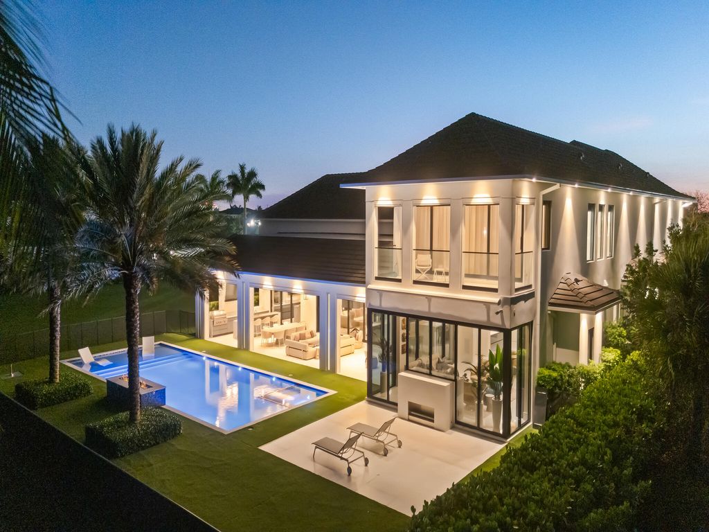 Photo of 3916 Country Club Lane, Fort Lauderdale, FL 33308 (MLS # B26028125)