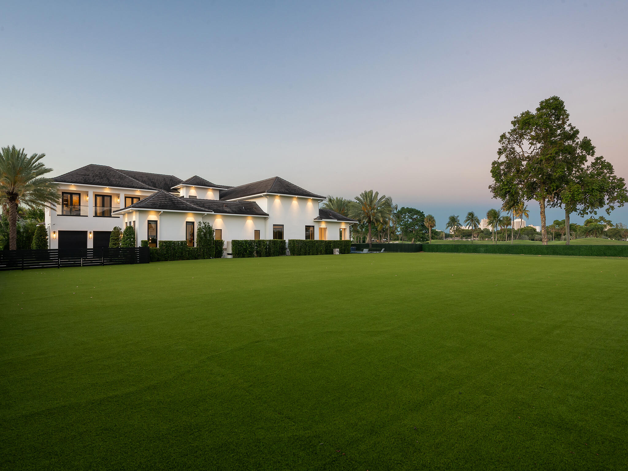 3916 Country Club Lane