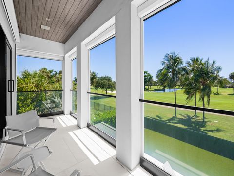 Tiny photo for 3916 Country Club Lane, Fort Lauderdale, FL 33308 (MLS # B26028125)