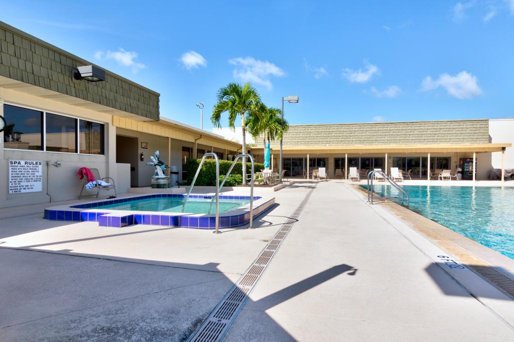 VISTA GARDENS F/K/A VISTA ROYALE GARDENS - Residential