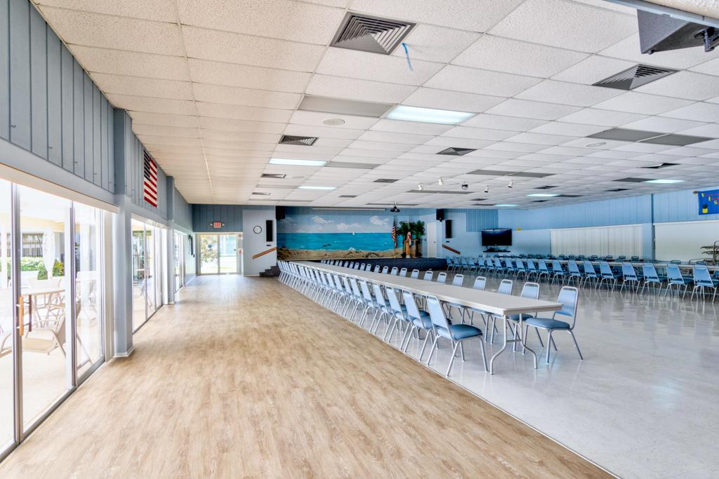 VISTA GARDENS F/K/A VISTA ROYALE GARDENS - Residential