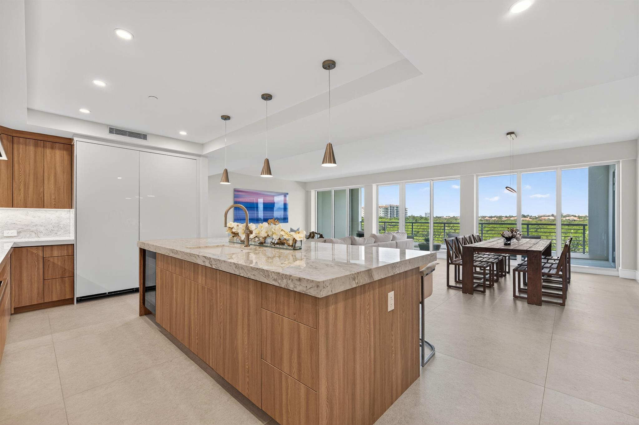 1 S Coastal Way 303