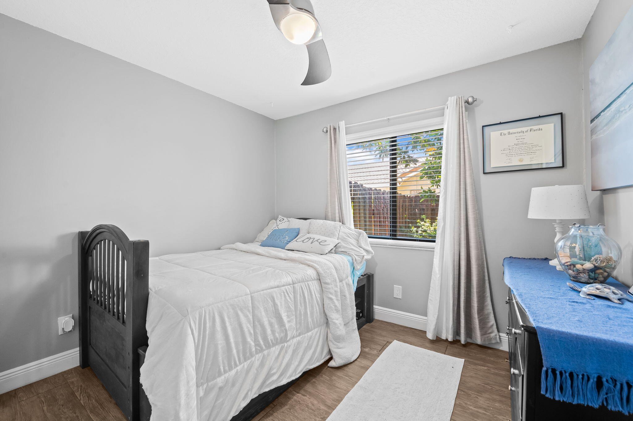CYPRESS RUN - Residential