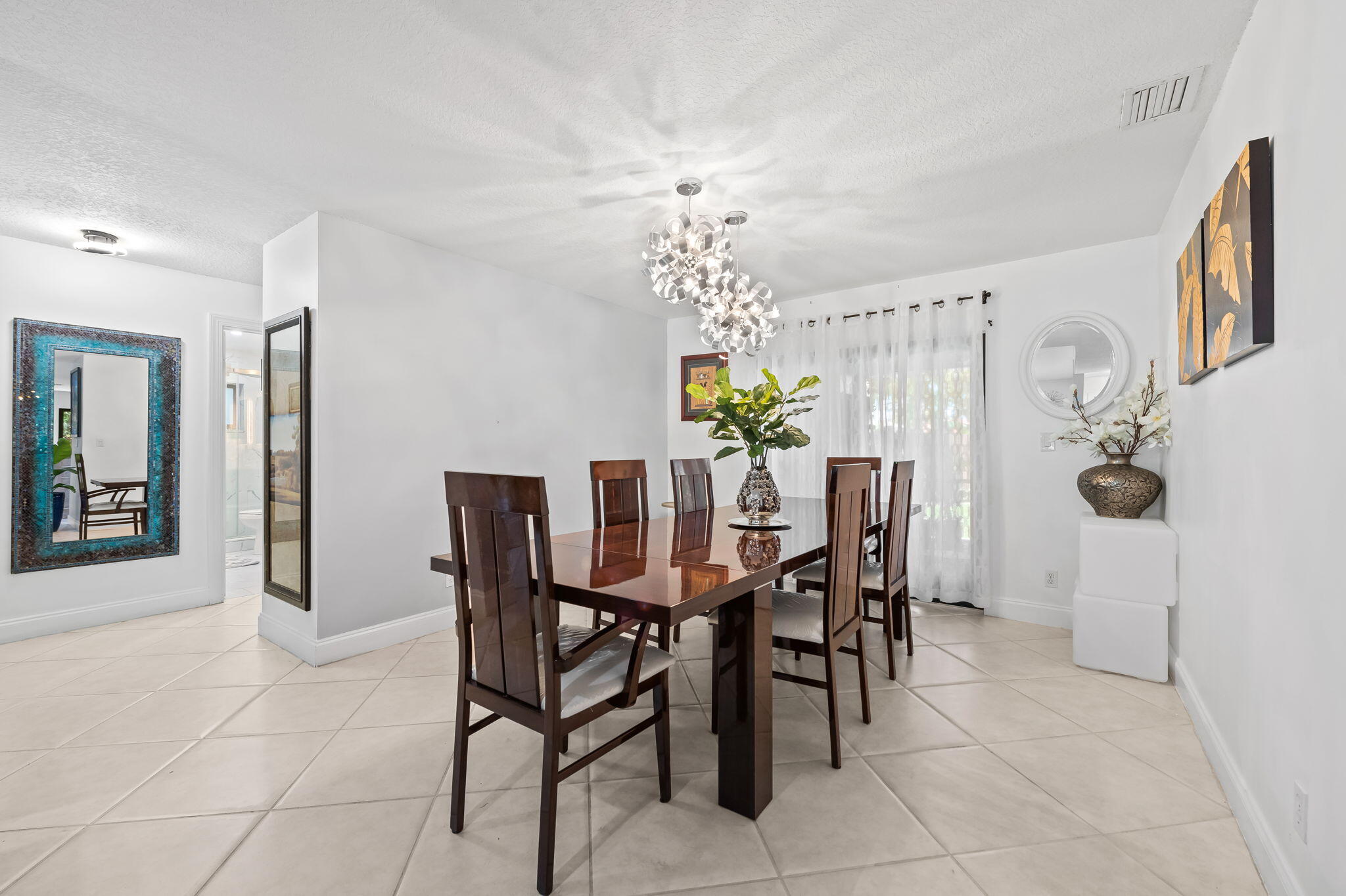 CYPRESS RUN - Residential