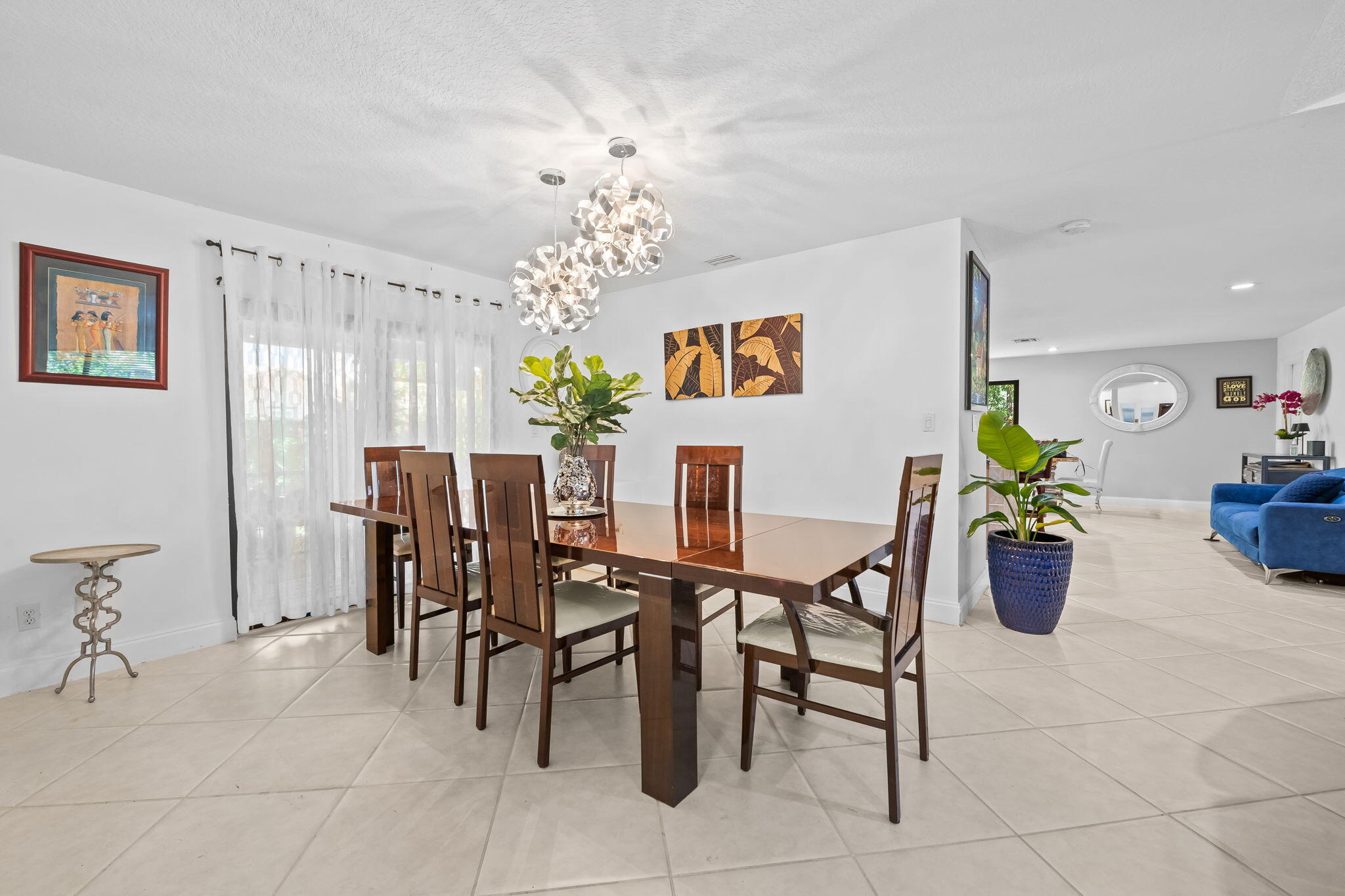 CYPRESS RUN - Residential