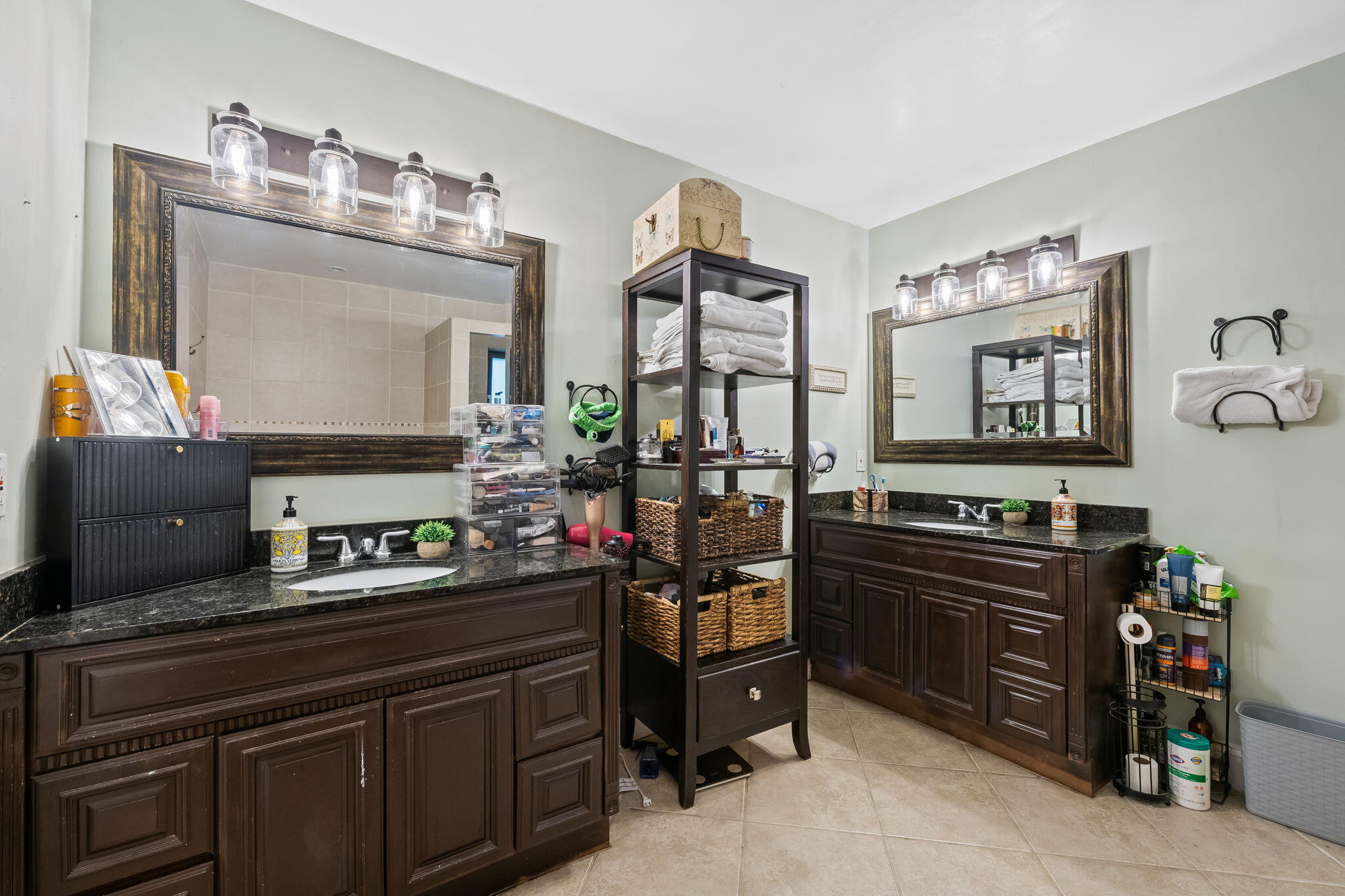 CYPRESS RUN - Residential
