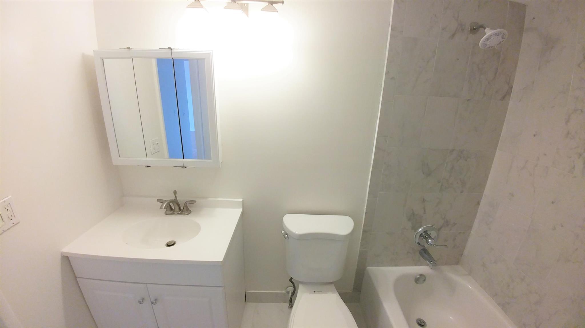 PALM CLUB VILLAGE I-#1 & - Residential Lease