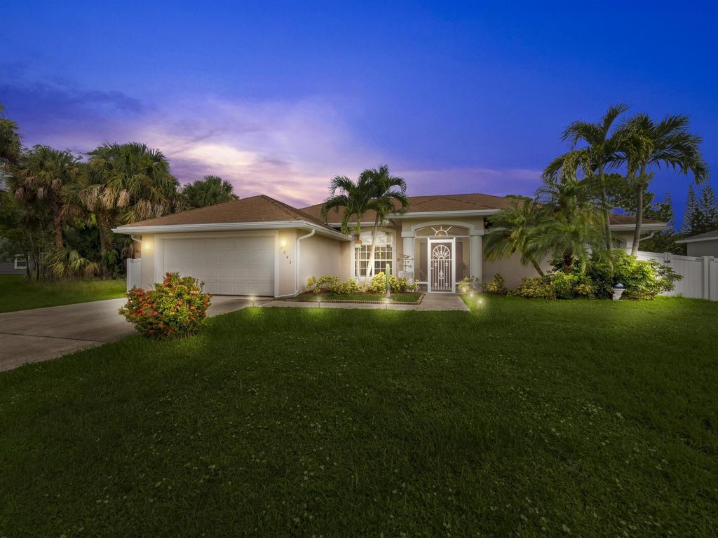 Photo of 1043 SW Estaugh Avenue, Port St Lucie, FL 34953 (MLS # R10914409)