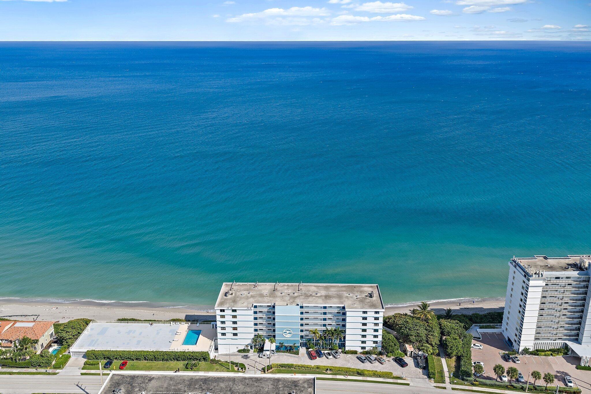 JUNO BY THE SEA NORTH THE - Residential