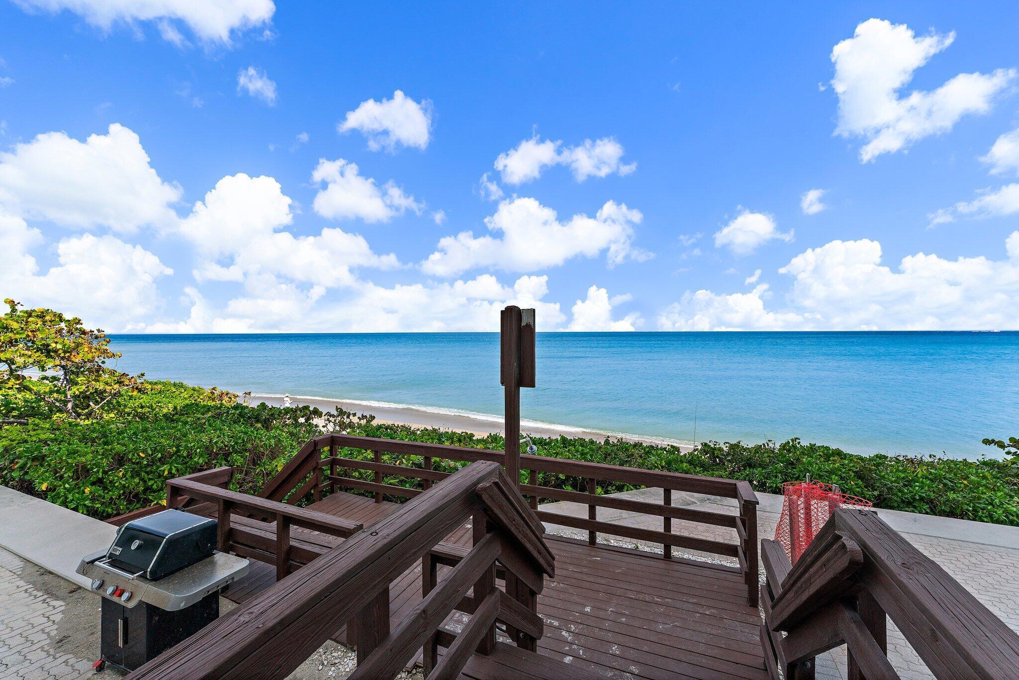 JUNO BY THE SEA NORTH THE - Residential