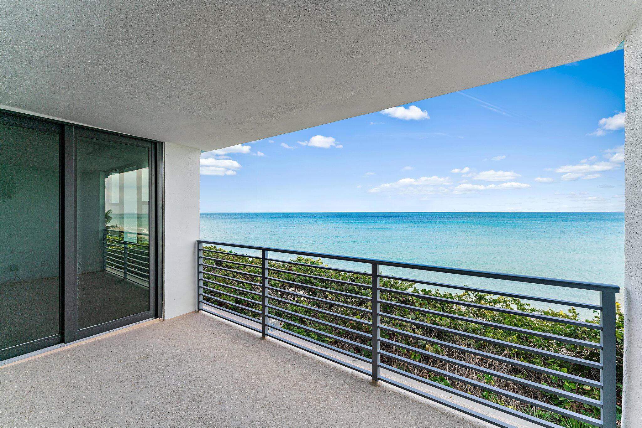 JUNO BY THE SEA NORTH THE - Residential