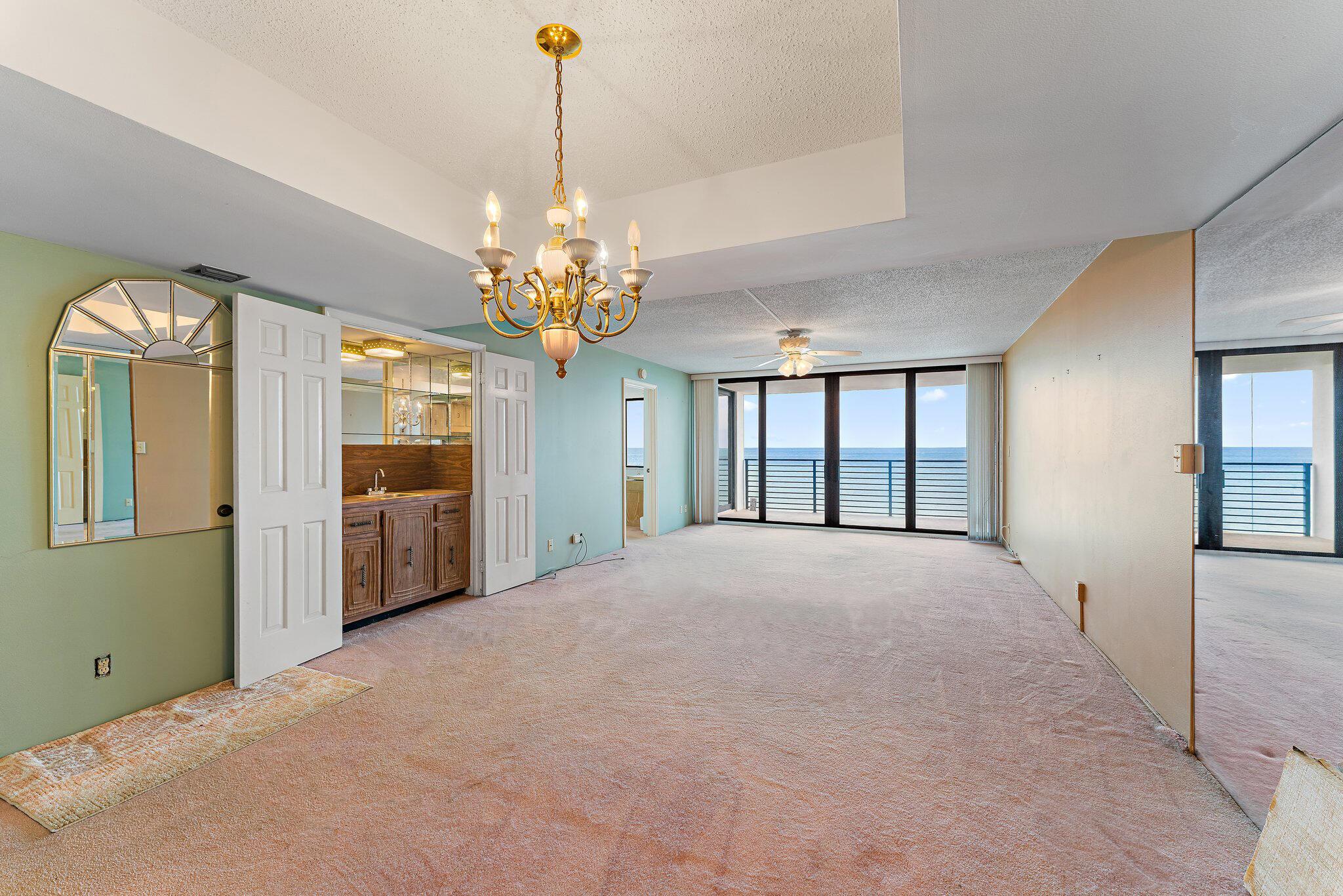 JUNO BY THE SEA NORTH THE - Residential