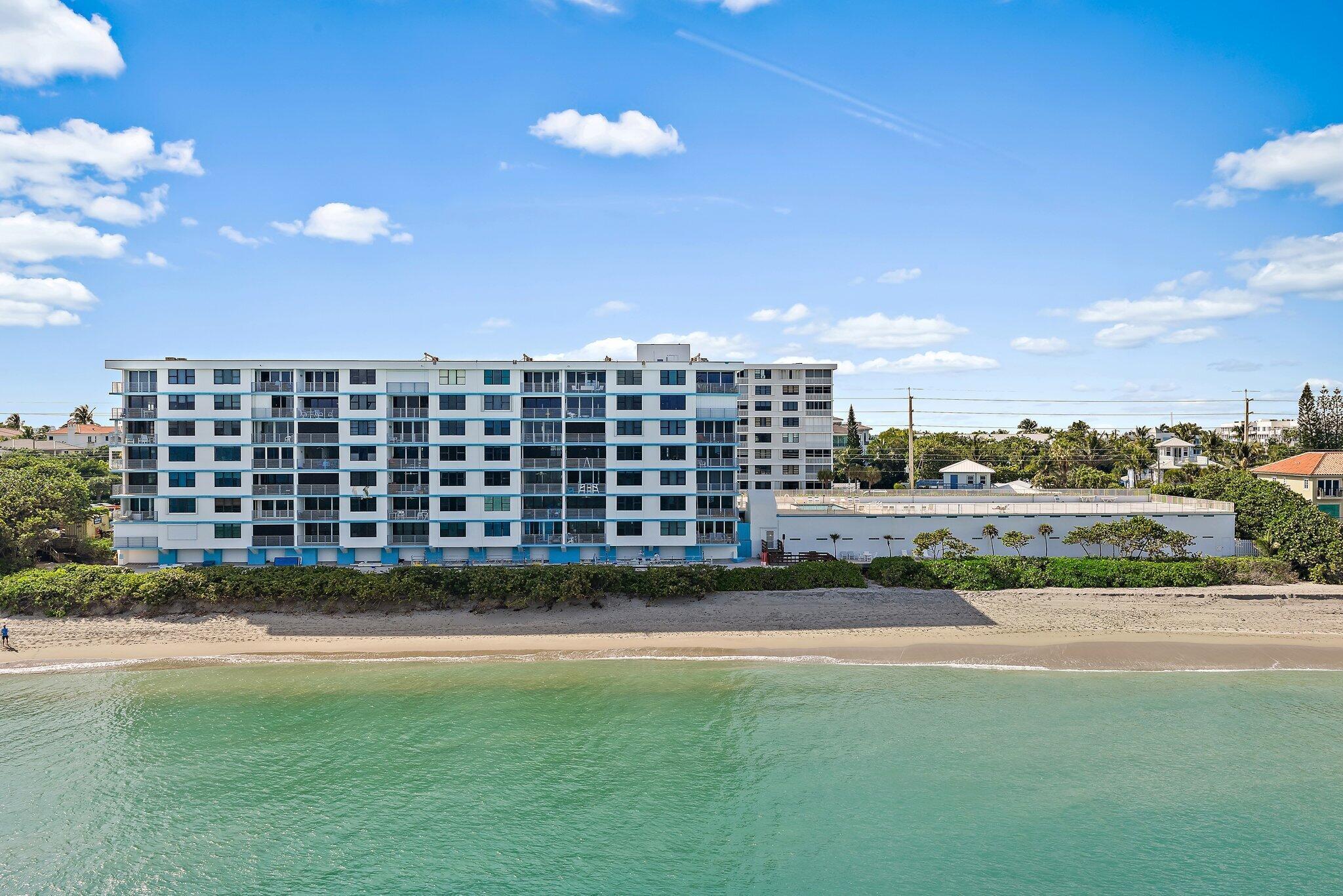 JUNO BY THE SEA NORTH THE - Residential