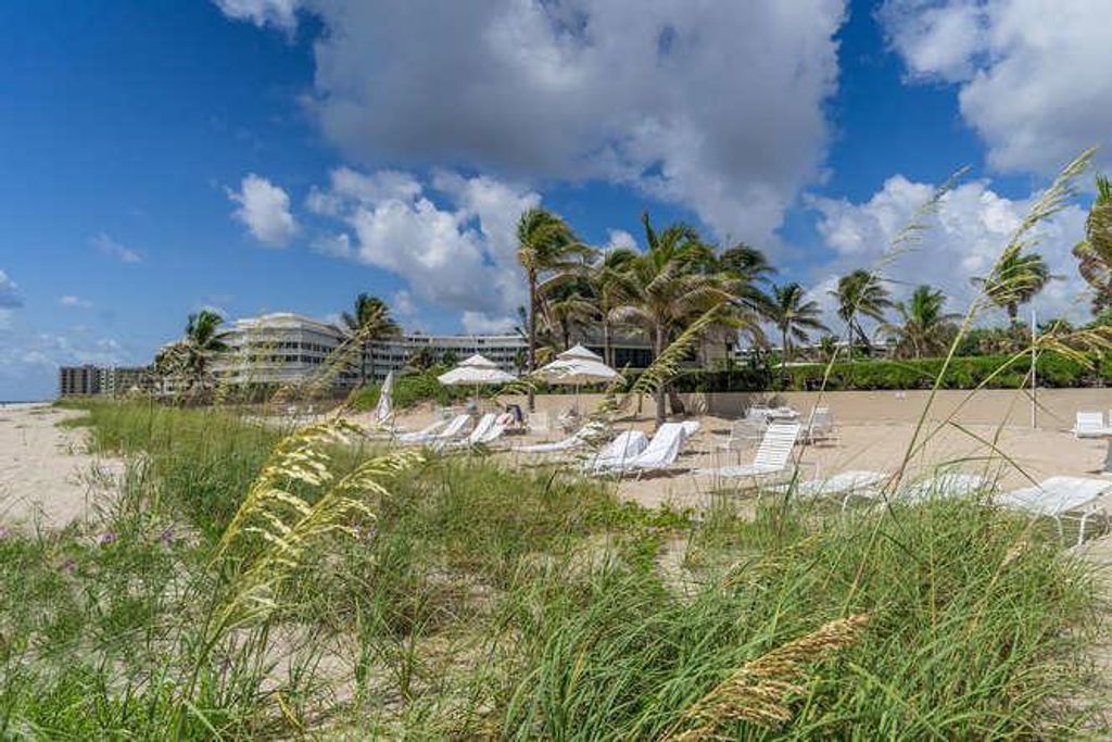 Photo of 139 Sunrise Avenue #3040, Palm Beach, FL 33480 (MLS # R10680453)