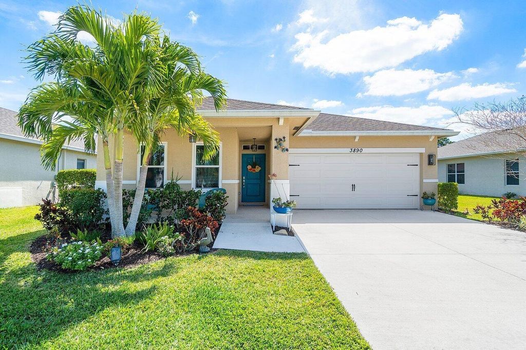 Photo of 3890 SE Lee Street, Stuart, FL 34997 (MLS # R10964336)