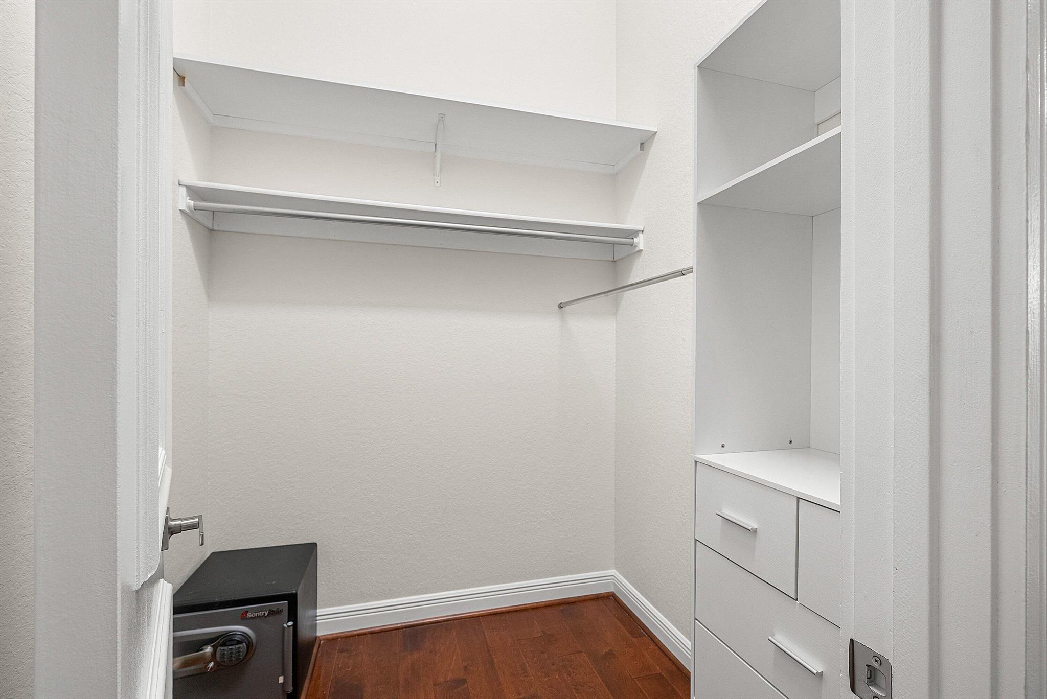 CRYSTAL BAY / POLO CLUB - Residential