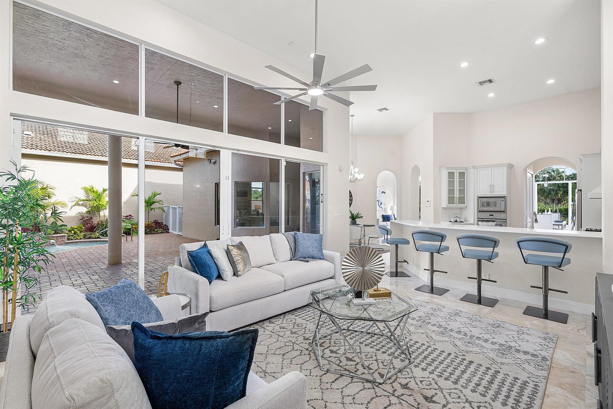 CRYSTAL BAY / POLO CLUB - Residential