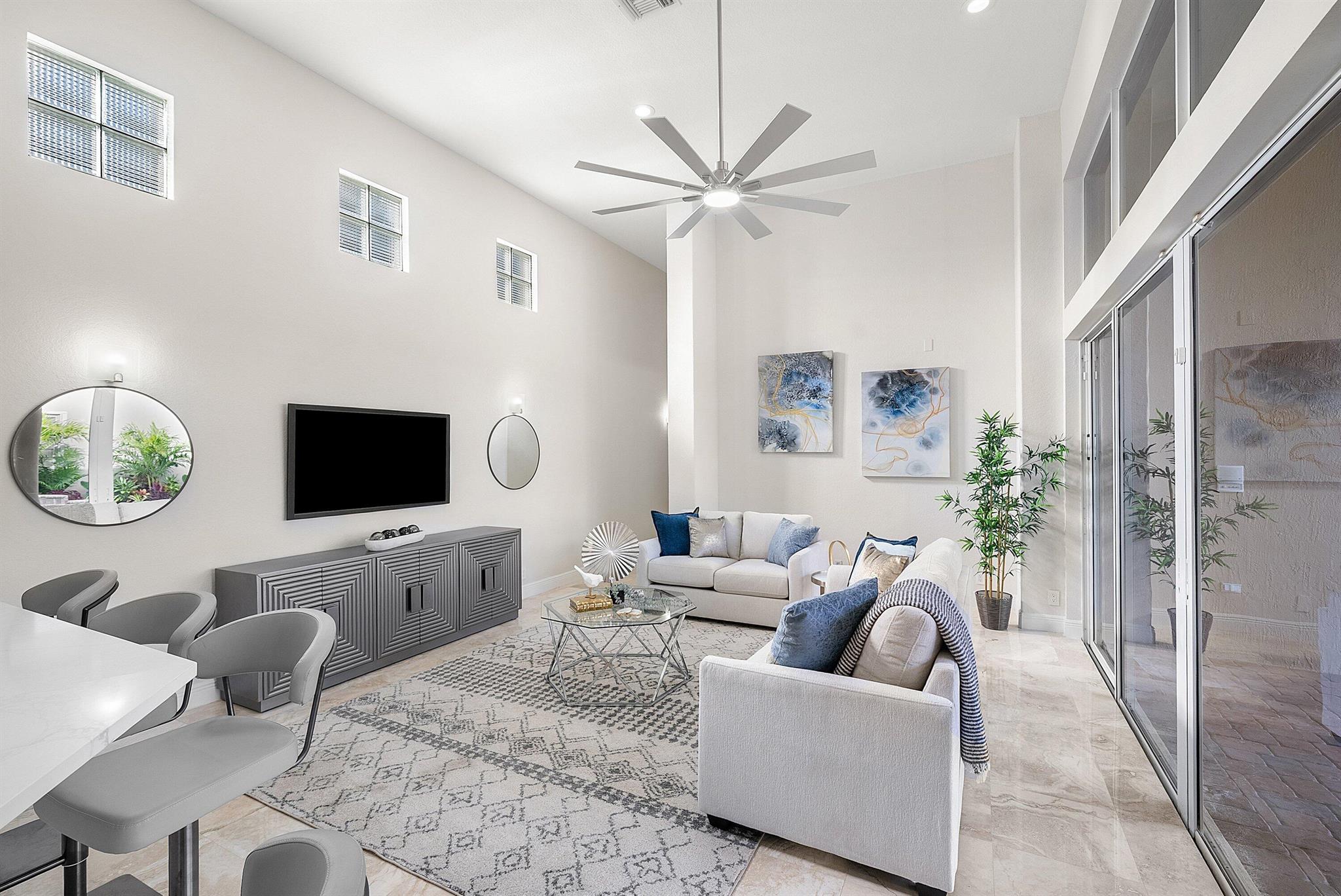 CRYSTAL BAY / POLO CLUB - Residential