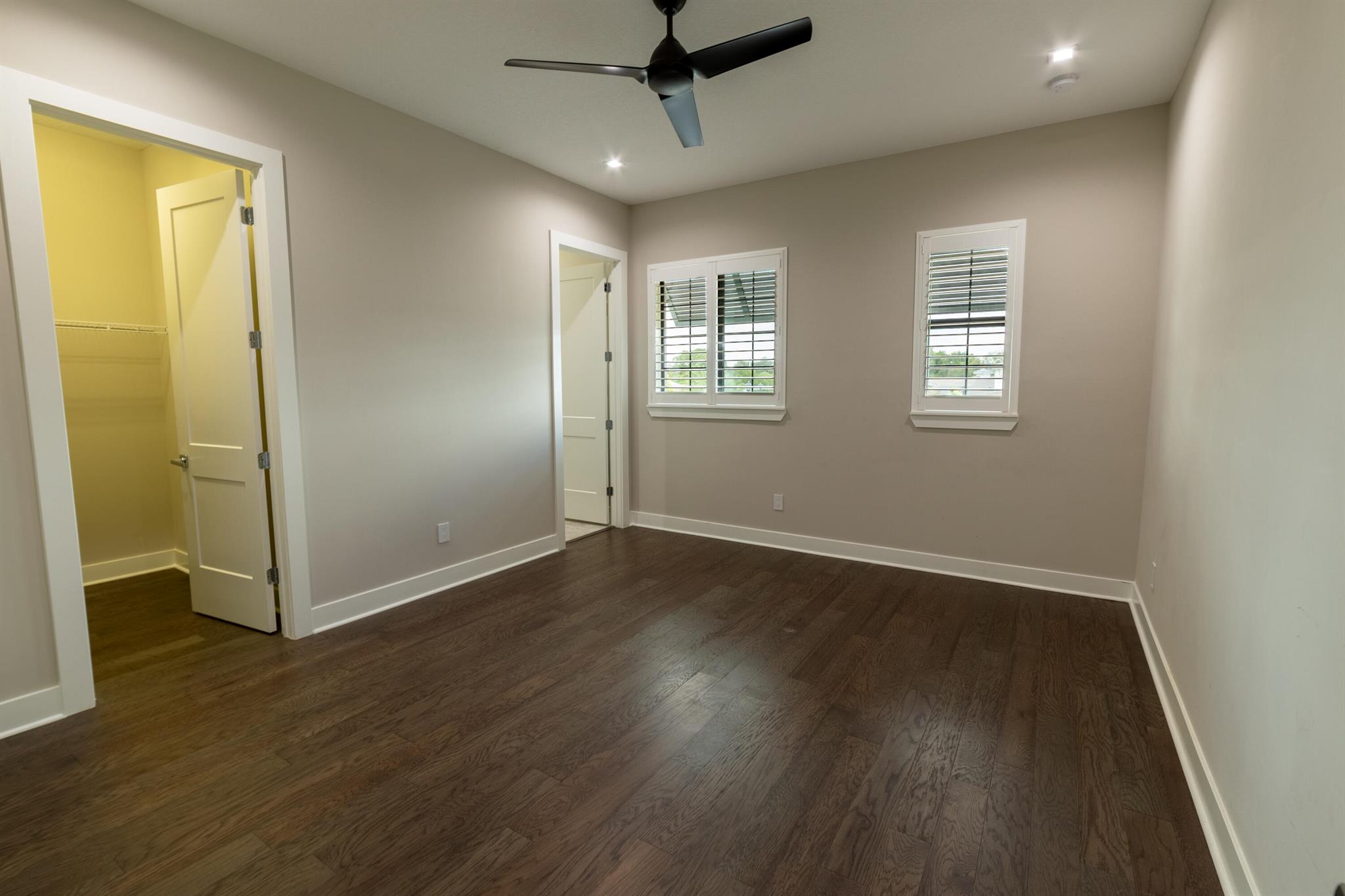 BANYAN CAY RESORT COMMUNI - Residential Lease