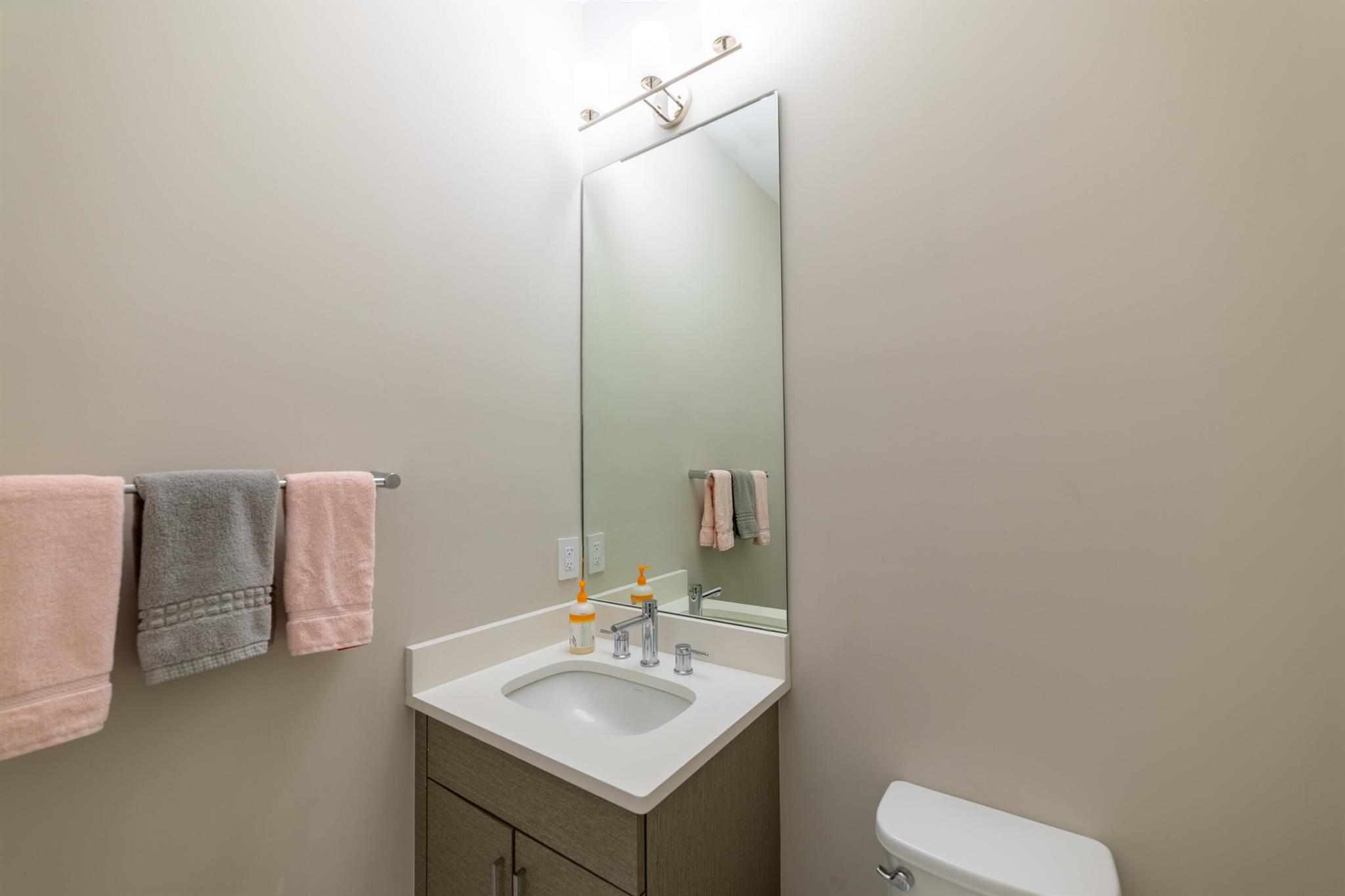 BANYAN CAY RESORT COMMUNI - Residential Lease