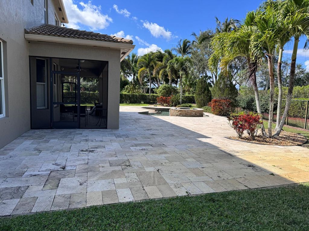 Photo of 8668 Cobblestone Point Circle, Boynton Beach, FL 33472 (MLS # R11068481)