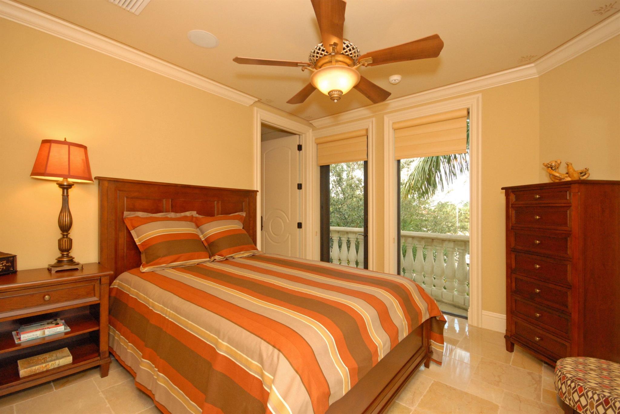 LAKE ROGERS ISLE UNIT A - Residential