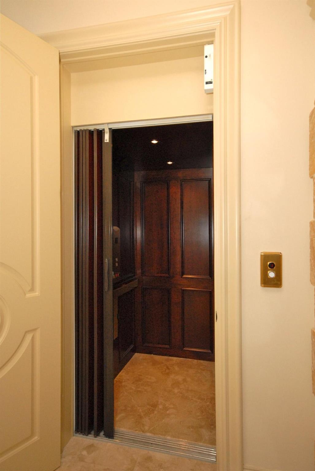 LAKE ROGERS ISLE UNIT A - Residential