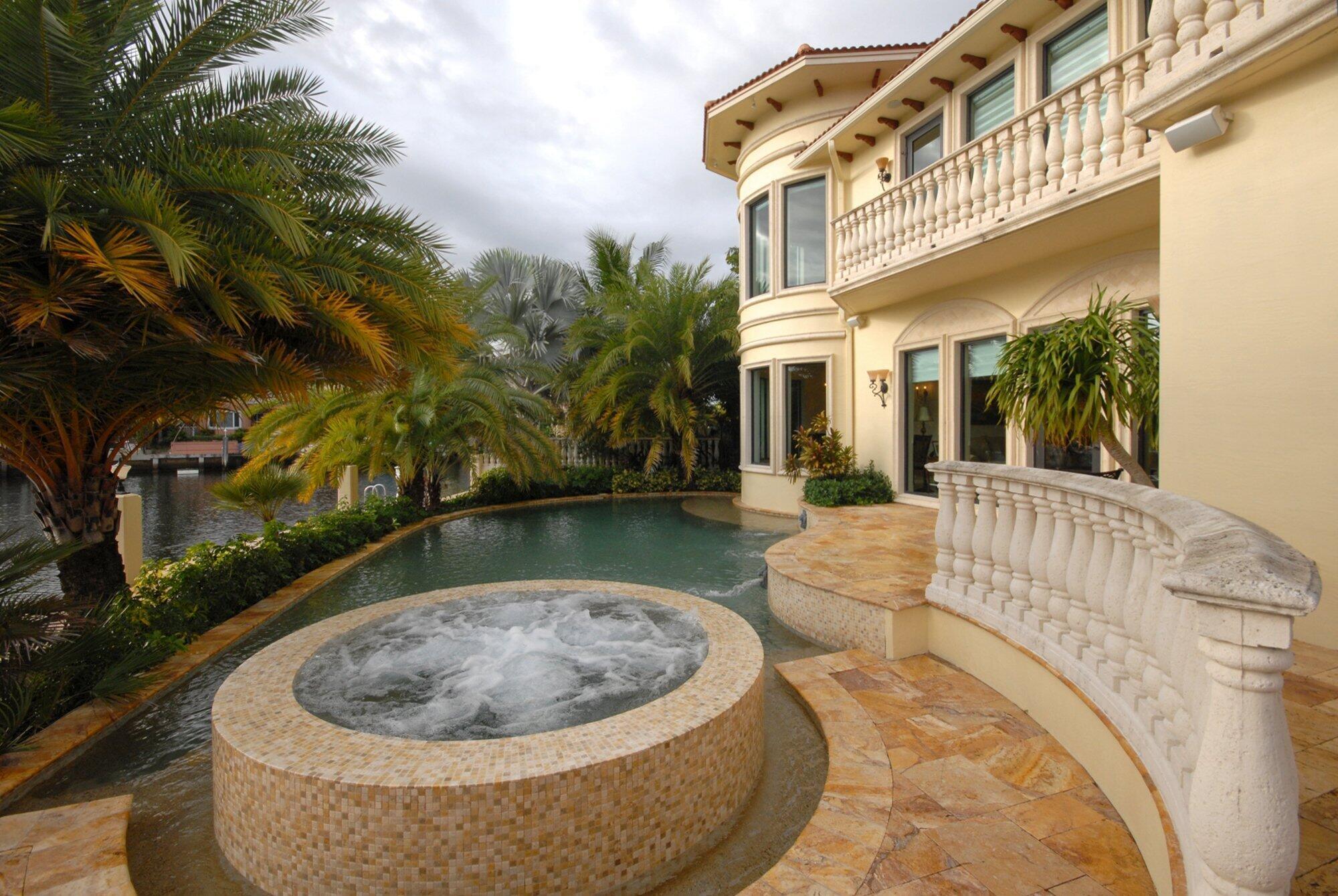 LAKE ROGERS ISLE UNIT A - Residential