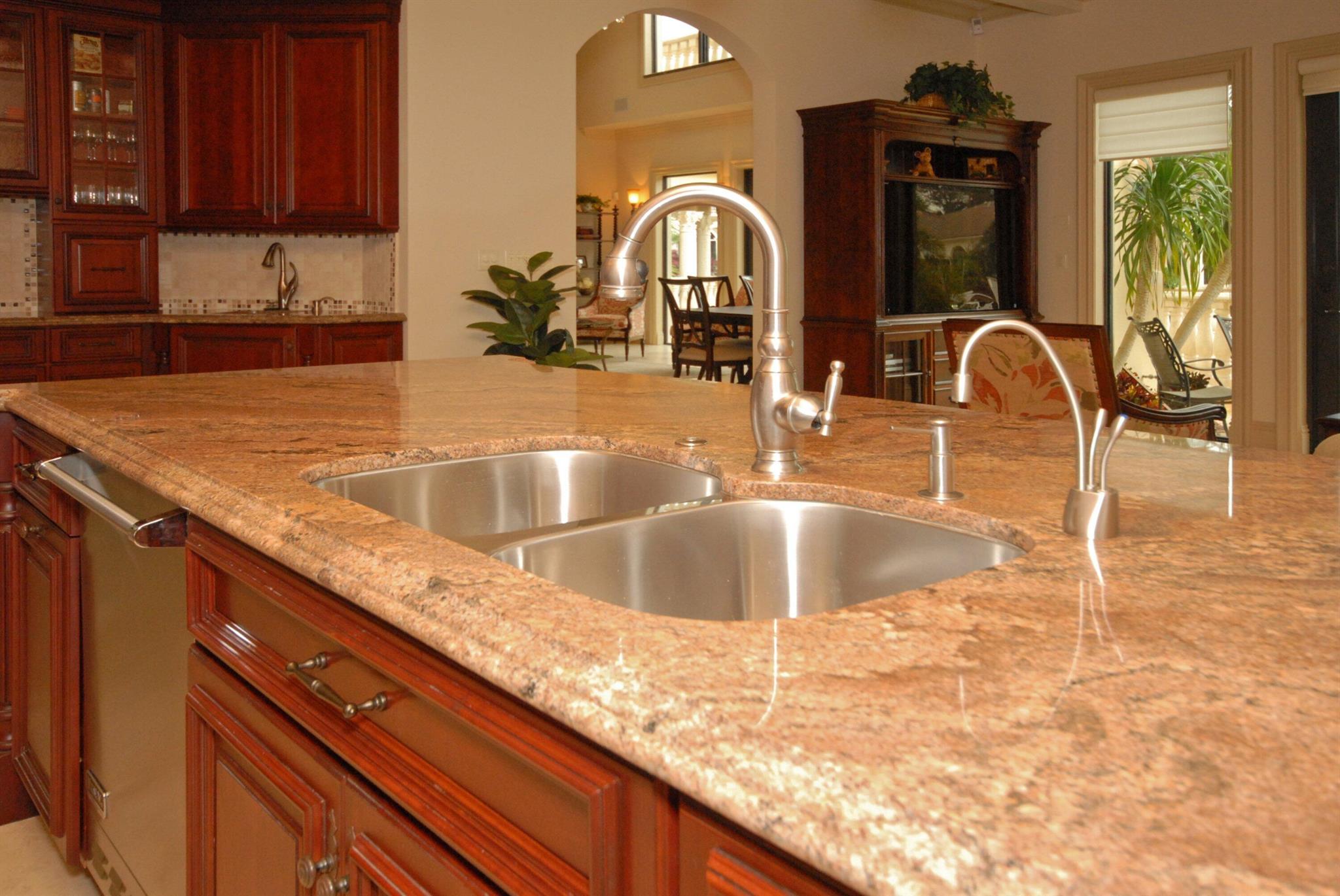 LAKE ROGERS ISLE UNIT A - Residential