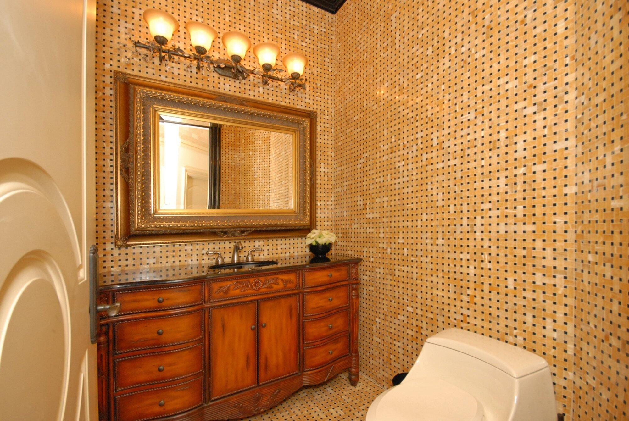 LAKE ROGERS ISLE UNIT A - Residential