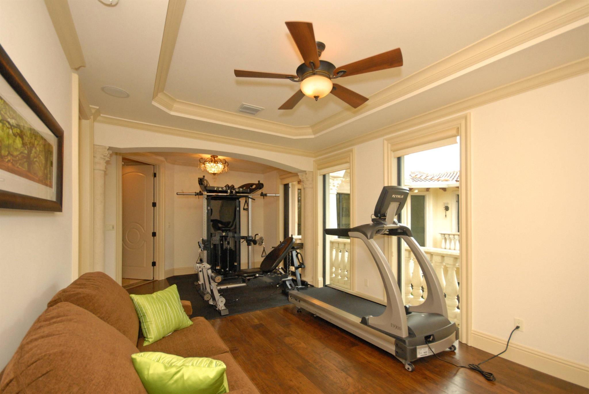 LAKE ROGERS ISLE UNIT A - Residential