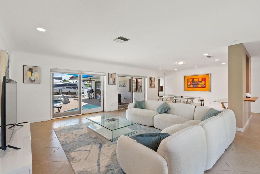 Photo of 3080 NE 43rd Street, Fort Lauderdale, FL 33308 (MLS # F10520556)