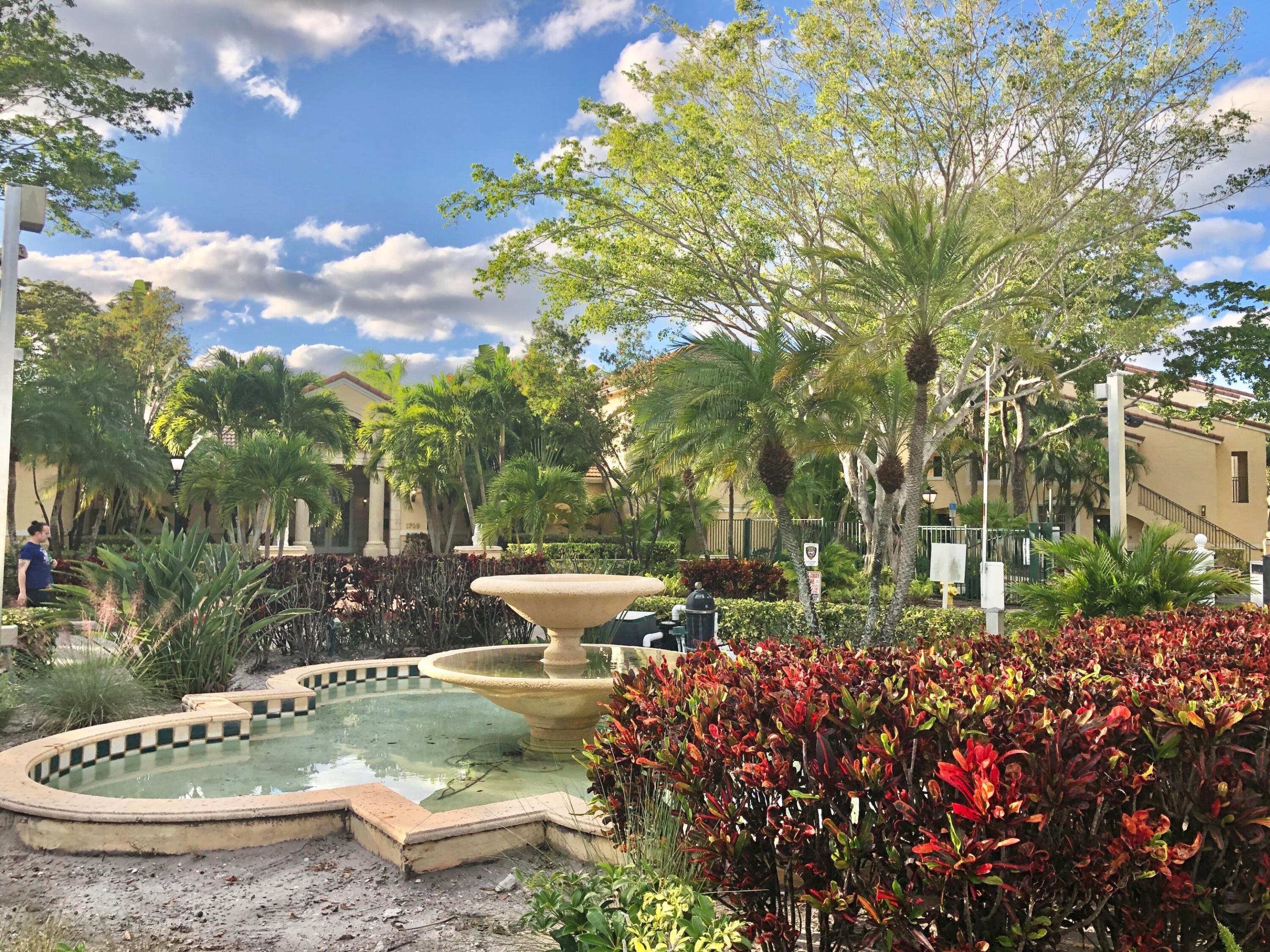 MILANO CONDO - Residential