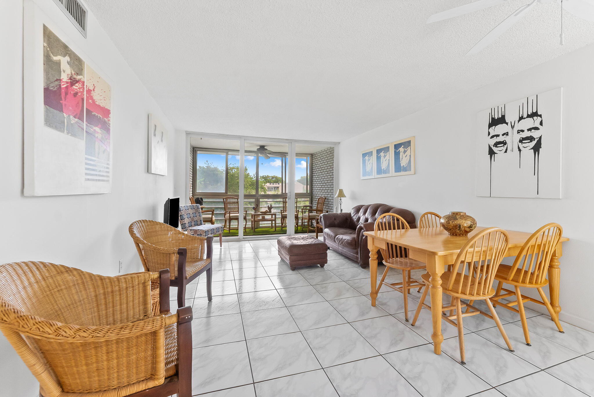 9451 Evergreen Place 404