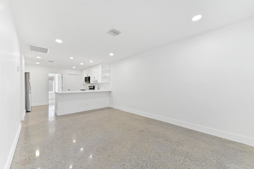 Photo of 2541 NW 64th Terrace, Margate, FL 33063 (MLS # B26023327)