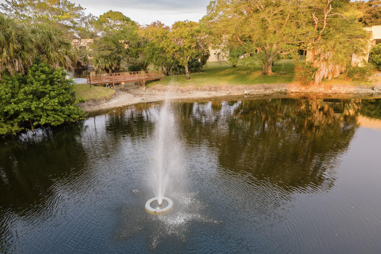 BOCA TERRACE - Residential Lease