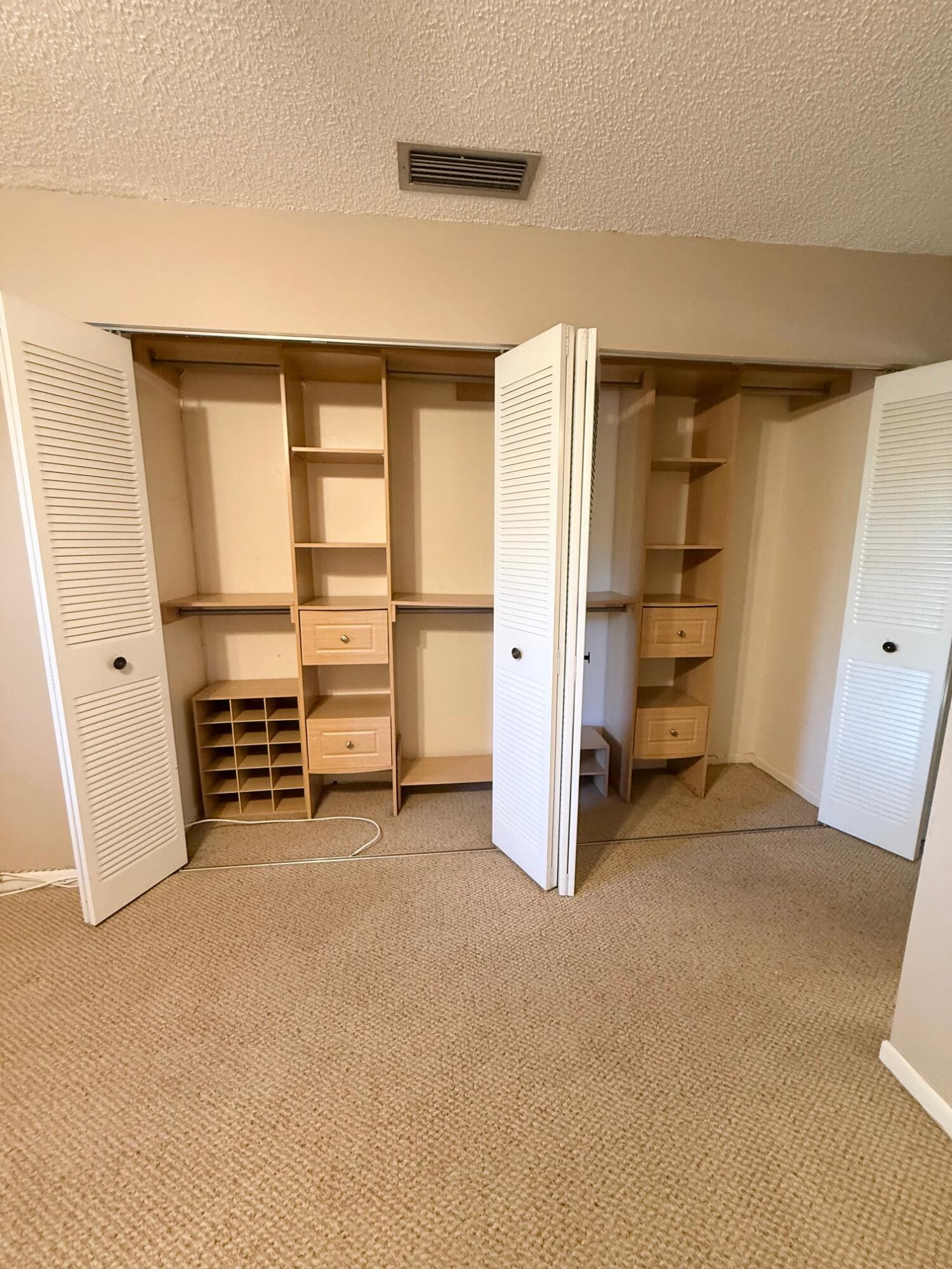 BOCA TERRACE - Residential Lease