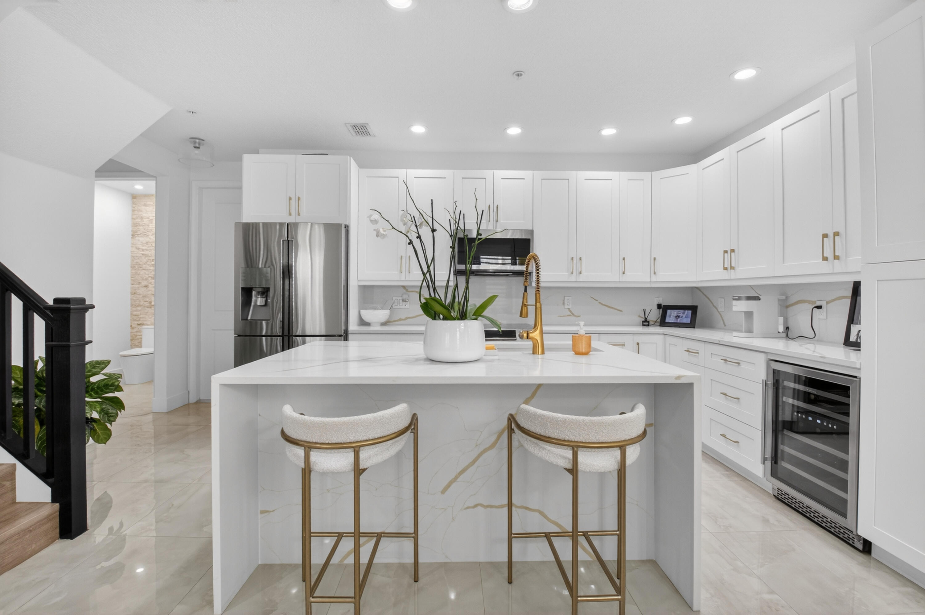 Centra - Residential Lease
