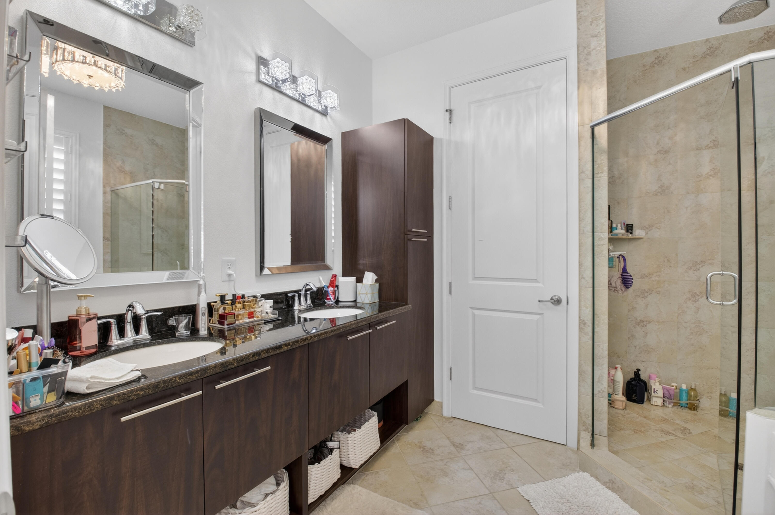 Centra - Residential Lease