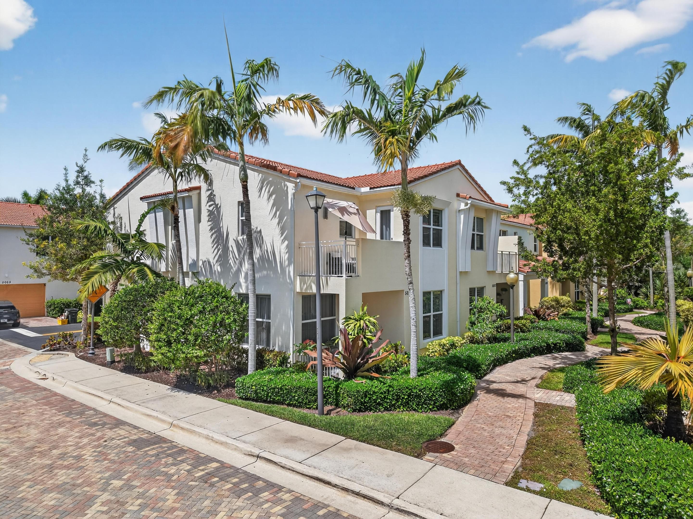 Centra - Residential Lease