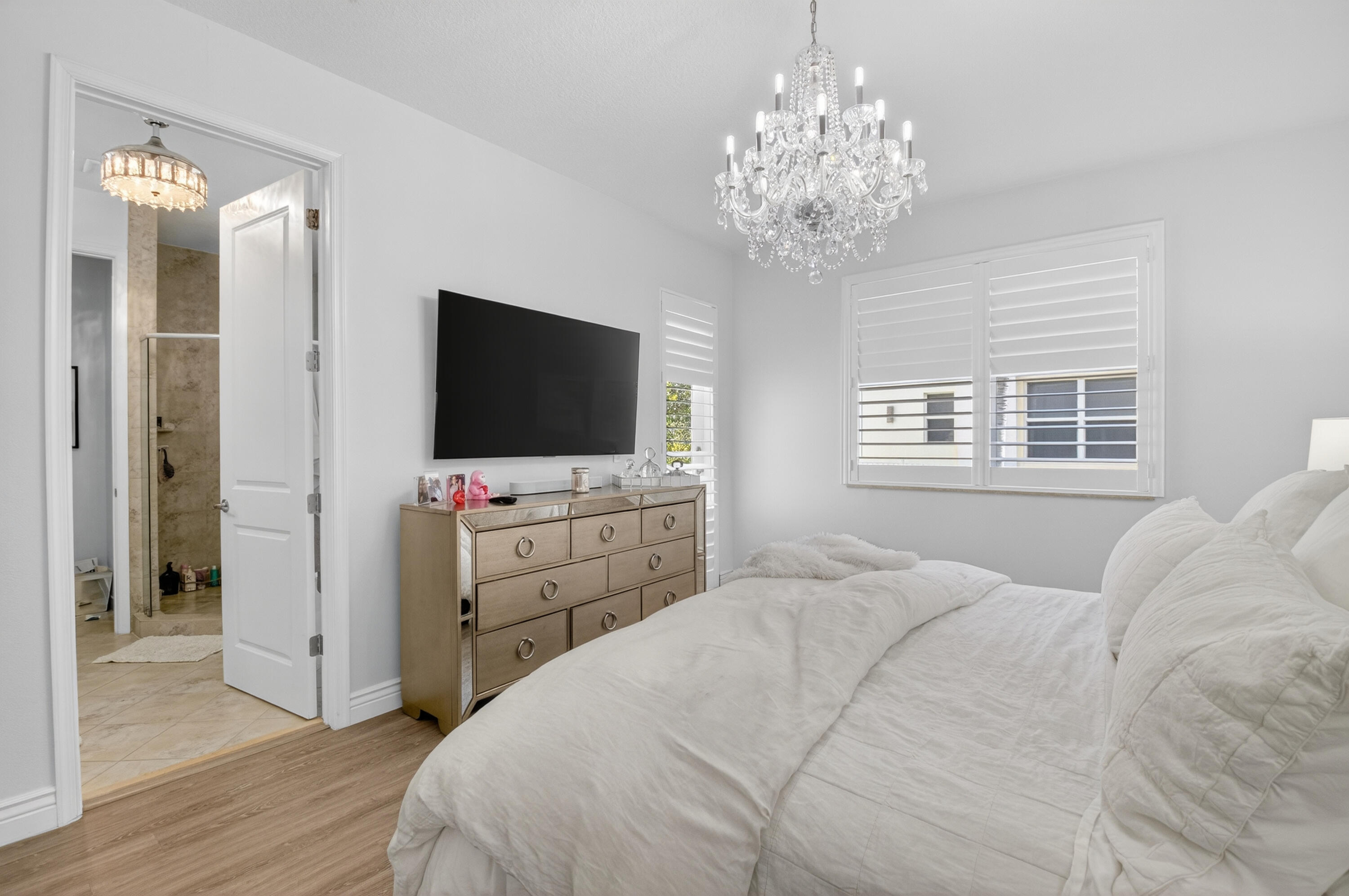 Centra - Residential Lease