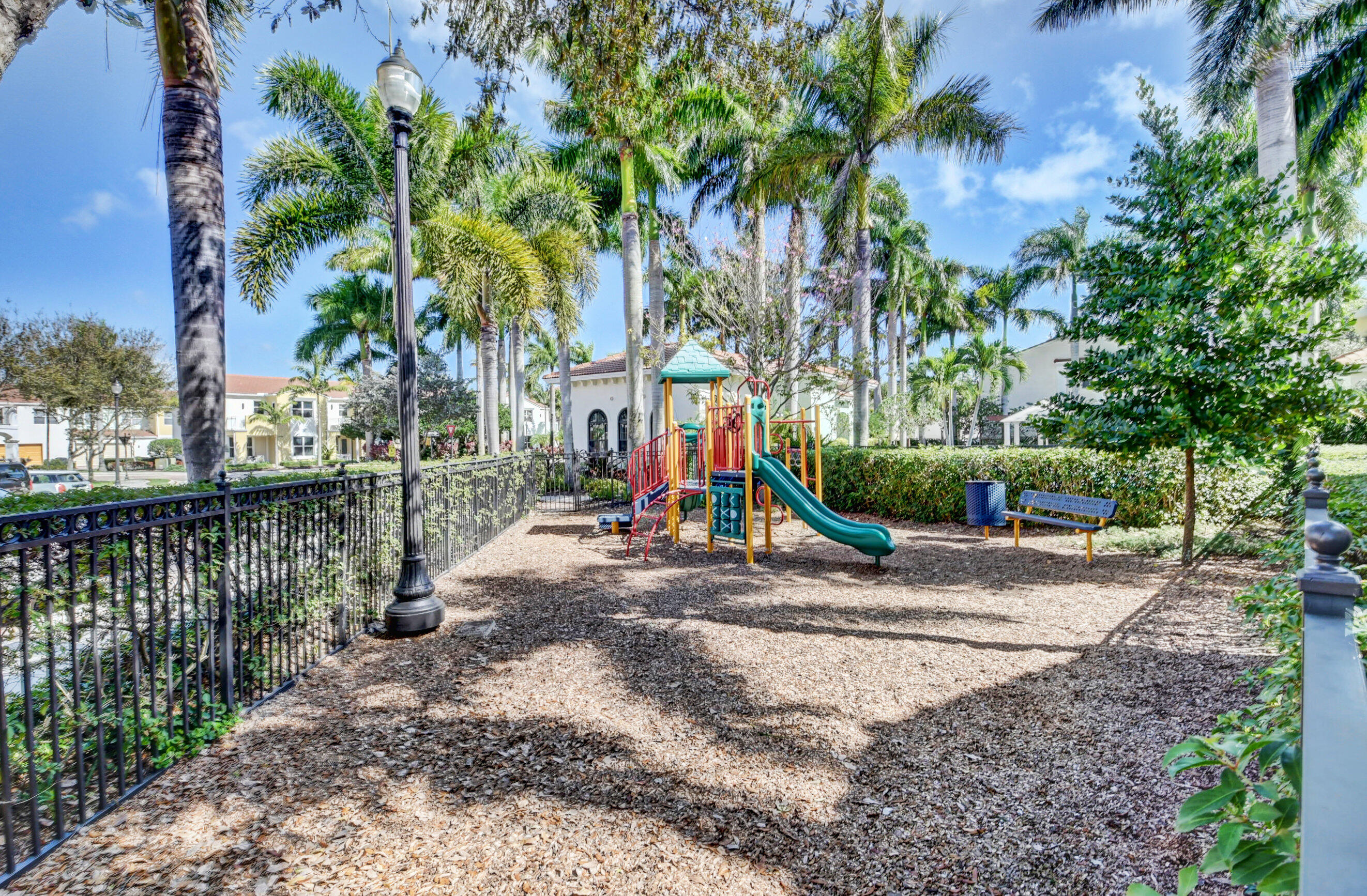 Centra - Residential Lease