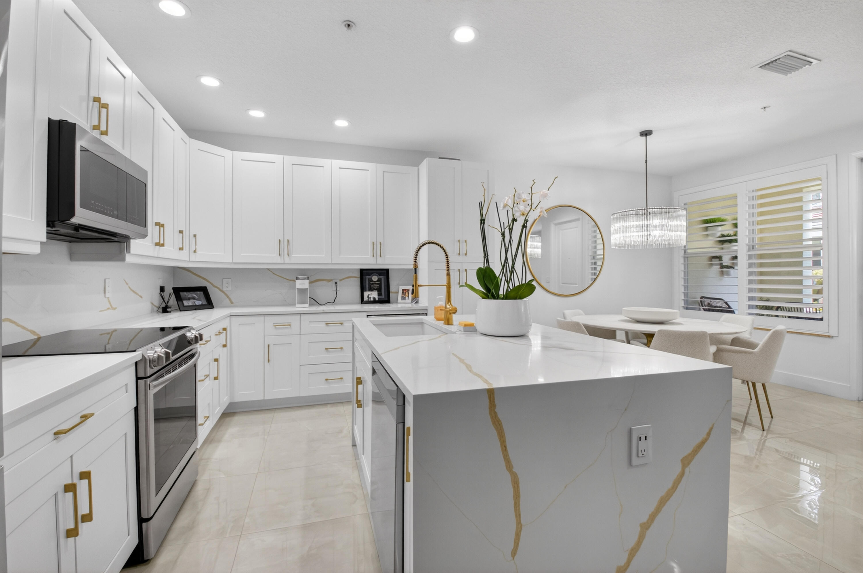 Centra - Residential Lease
