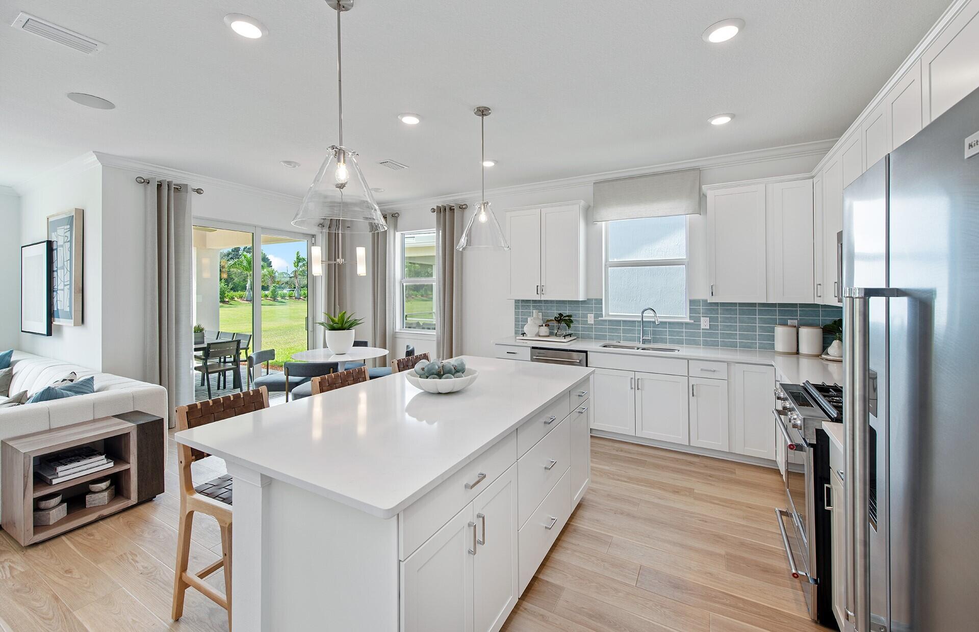 HARBOR ISLE - Residential