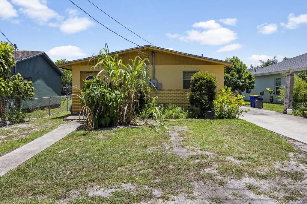 Photo of 14847 SW 170th Avenue, Indiantown, FL 34956 (MLS # R11110307)