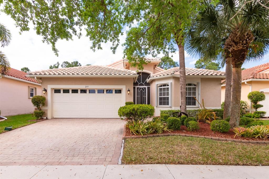 Photo of 215 NW Chorale Way, Port Saint Lucie, FL 34986 (MLS # R10702299)
