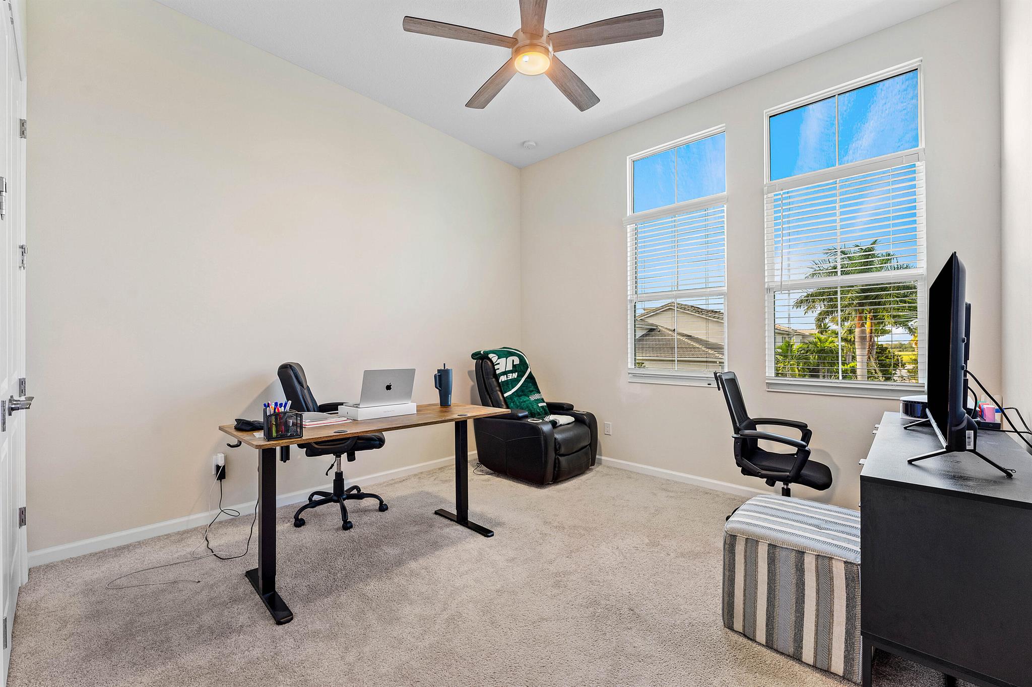 CROSSINGS OF WESTLAKE - Residential Lease