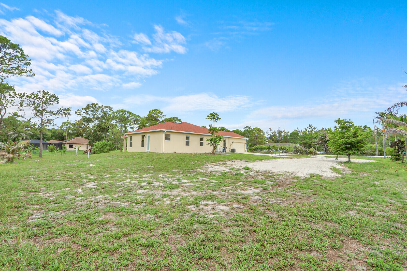 ACREAGE - Residential