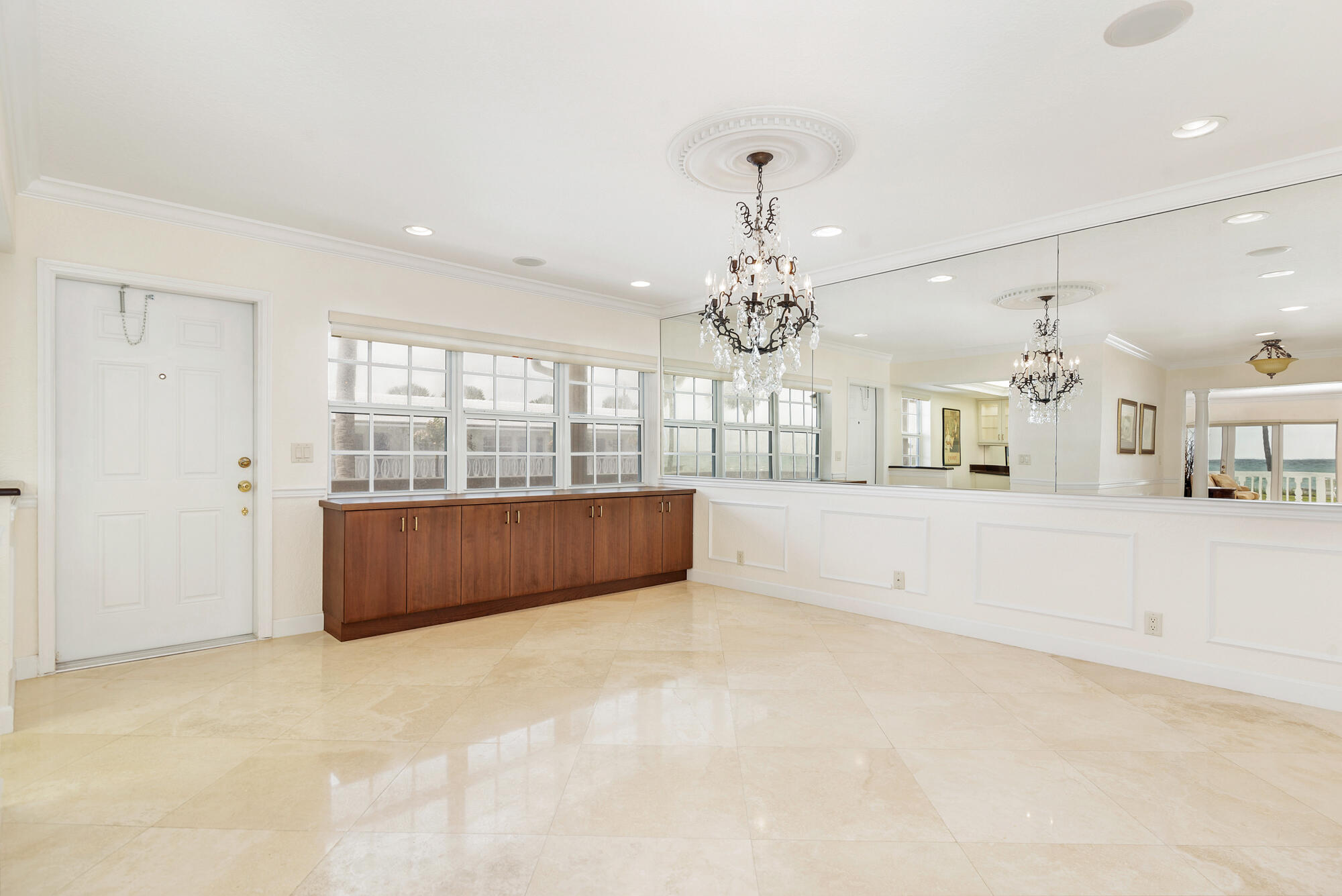 COLONIAL RIDGE CORP - Residential