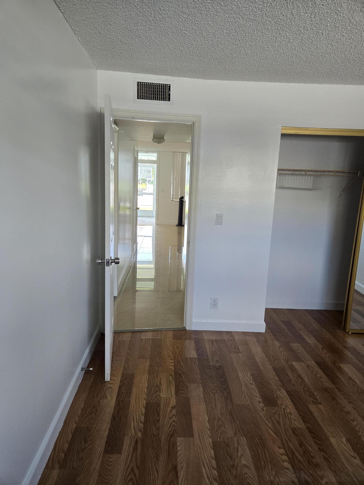 PARADISE VILLAS CONDO - Residential